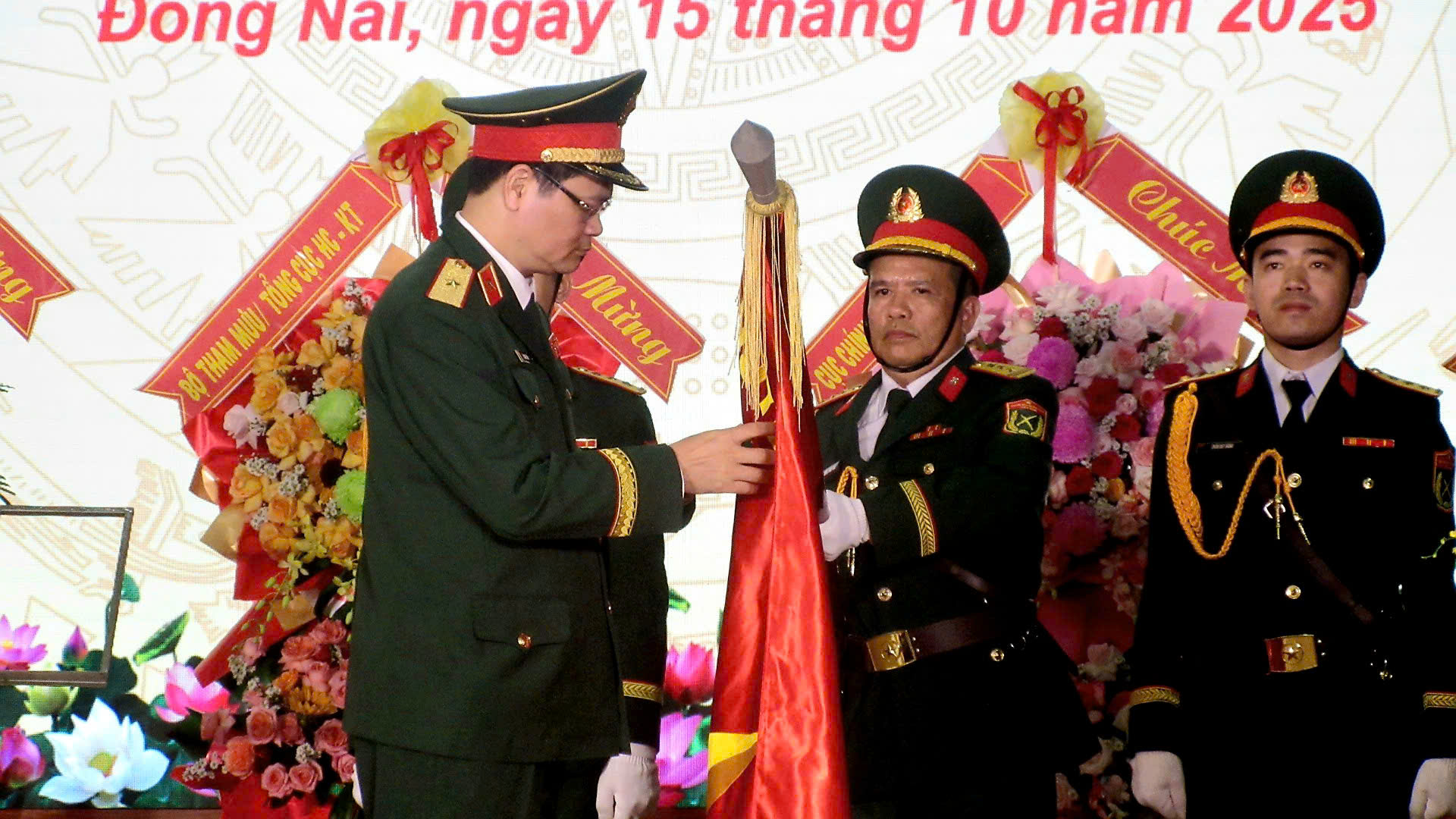 Xưởng X201, Cục Kỹ thuật quân, binh chủng đón nhận Huân chương Bảo vệ Tổ quốc hạng Ba